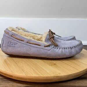 UGG Dakota Moccasin Slippers Womens 7 Lavender Purple Good Suede Wool Lined